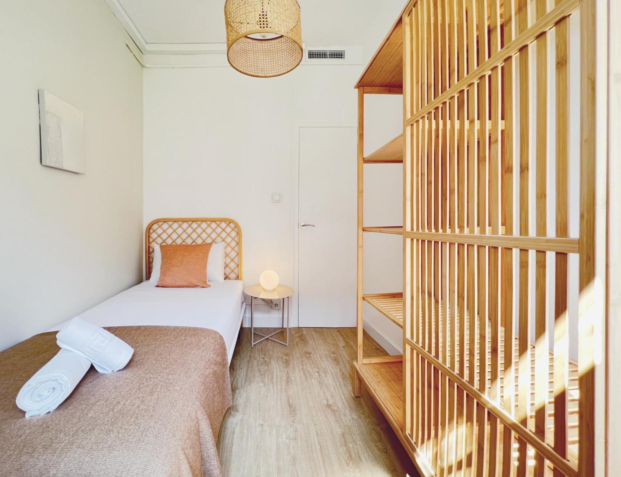 Stay U-Nique Apartments Gaudi I Барселона Екстериор снимка