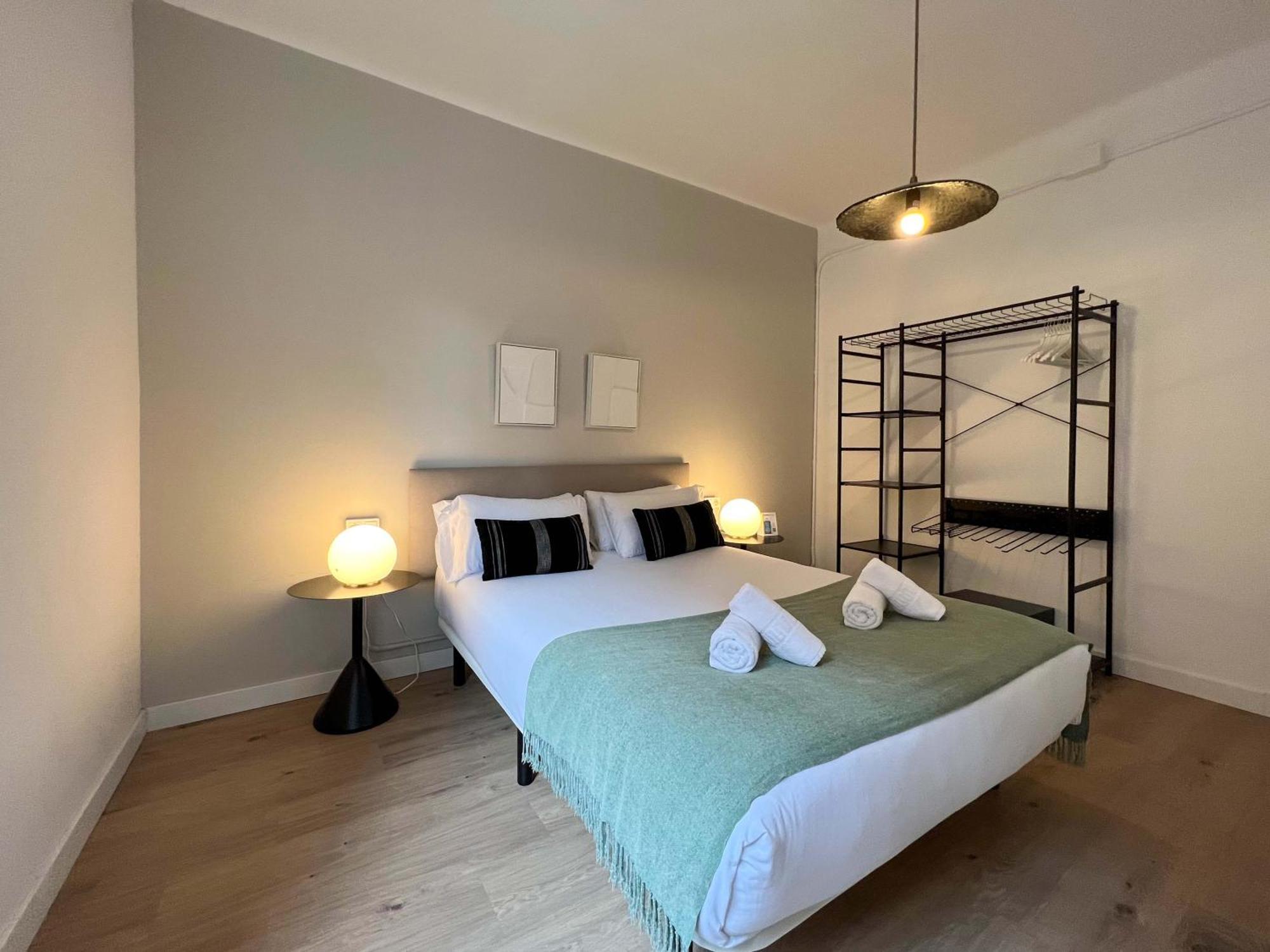 Stay U-Nique Apartments Gaudi I Барселона Екстериор снимка